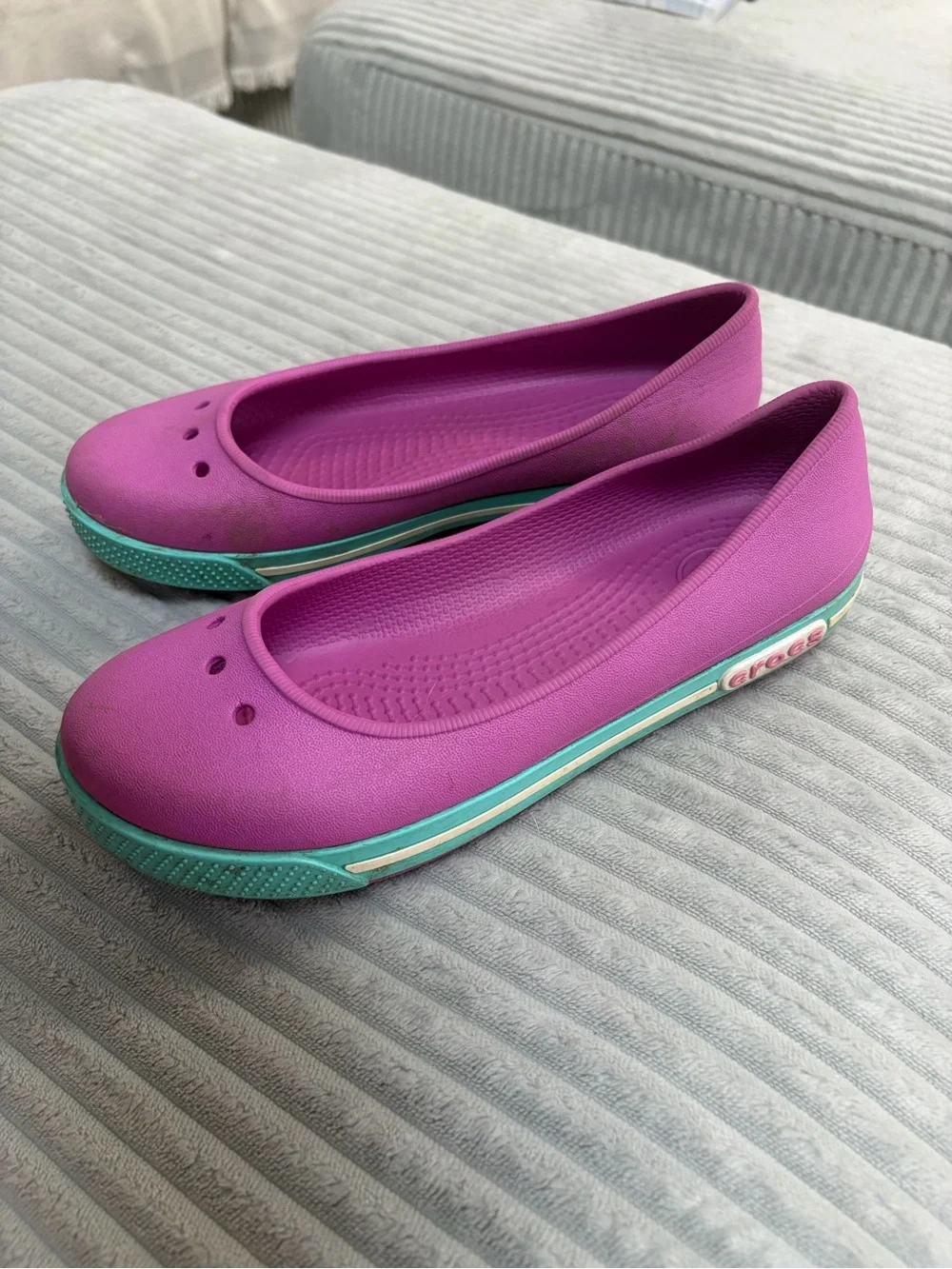 CROCS Kids Purple Ballet Flats with Teal Trim